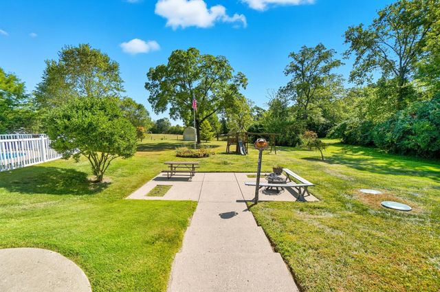 144 S Bird Road 144 S Bird Road, Springfield, OH 45505