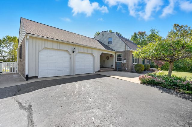 144 S Bird Road 144 S Bird Road, Springfield, OH 45505