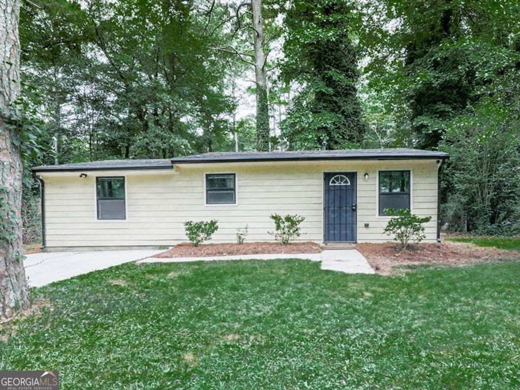 3283 Pebble, Atlanta, GA 30344