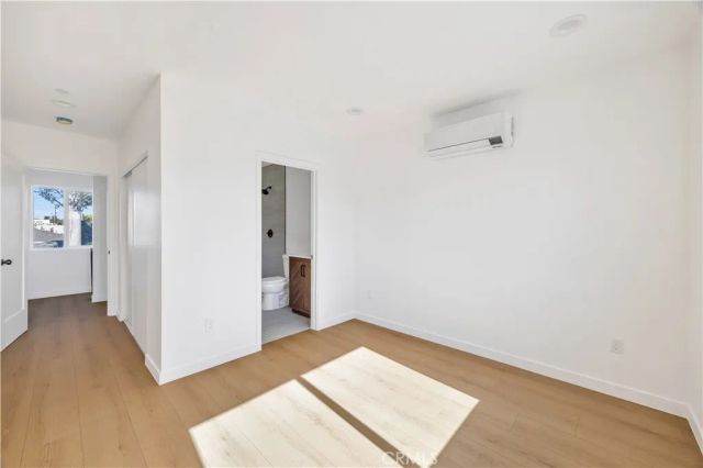 10905 Dalerose Avenue C, Inglewood, CA 90304