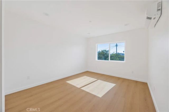 10905 Dalerose Avenue C, Inglewood, CA 90304