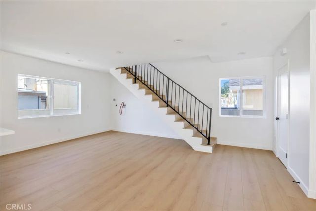 10905 Dalerose Avenue C, Inglewood, CA 90304