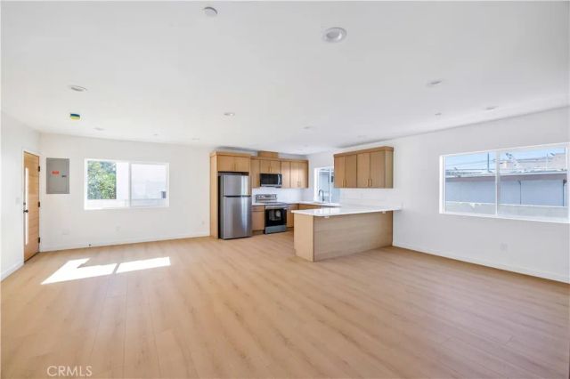 10905 Dalerose Avenue C, Inglewood, CA 90304