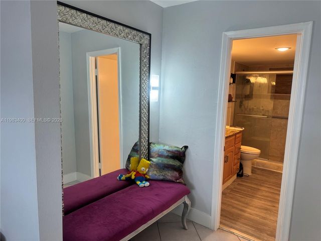 3600 NE 170 St. Apt.D.406, North Miami Beach, FL 33160