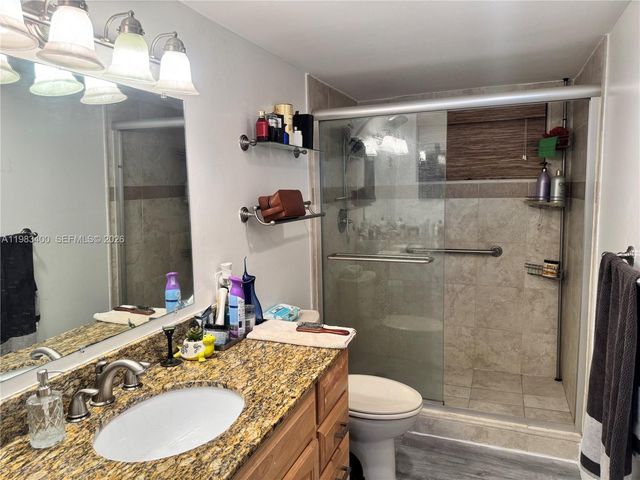 3600 NE 170 St. Apt.D.406, North Miami Beach, FL 33160