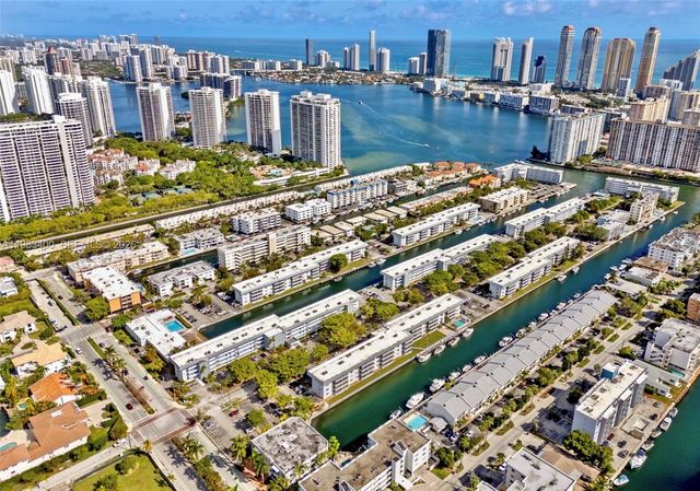 3600 NE 170 St. Apt.D.406, North Miami Beach, FL 33160