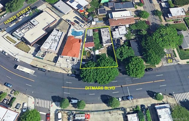 70-07, Astoria, NY 11370