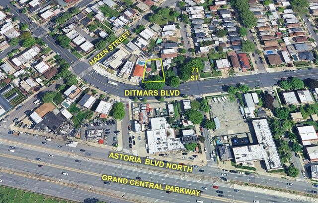 70-07, Astoria, NY 11370