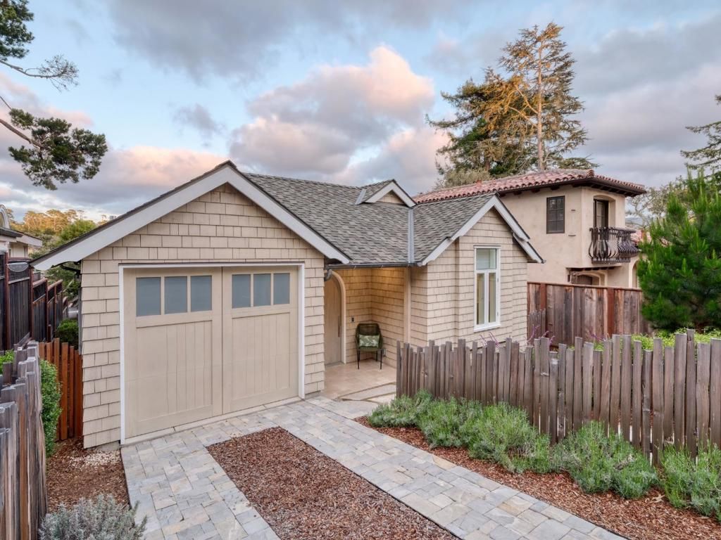 Image 21 of property listing at 0 Mission 4 NE of 10th, Carmel, CA 93921