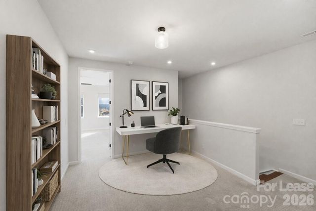 423 Vinroot Alley, Charlotte, NC 28217