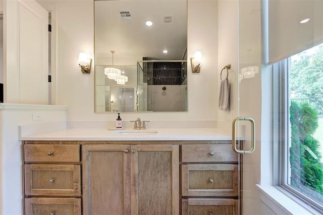 9701 Quail Hollow Way, Oklahoma City, OK 73151