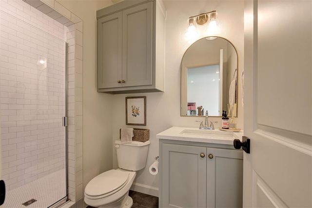 9701 Quail Hollow Way, Oklahoma City, OK 73151