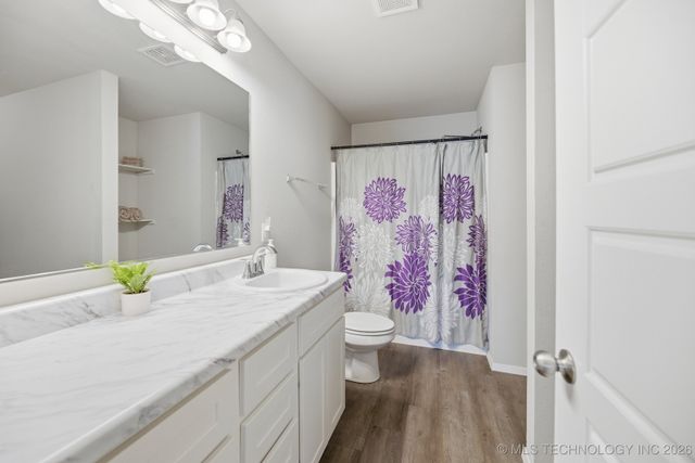 15752 S 74 Avenue E, Bixby, OK 74008