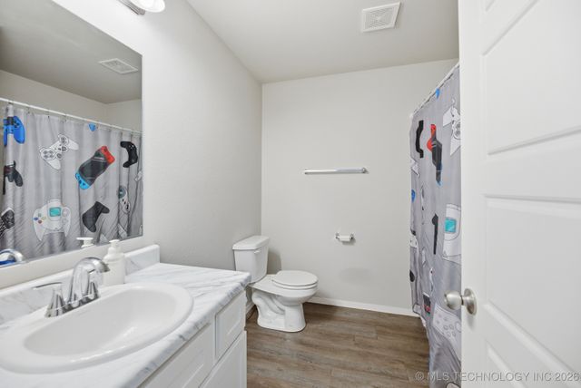 15752 S 74 Avenue E, Bixby, OK 74008