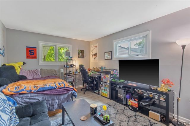 13 Memory Lane, Clay, NY 13212