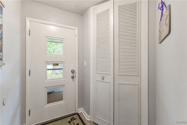 13 Memory Lane, Clay, NY 13212