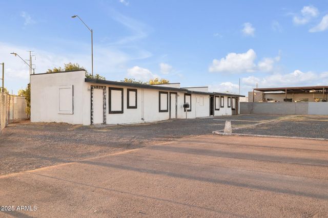 3060 GRAND Avenue, Phoenix, AZ 85017