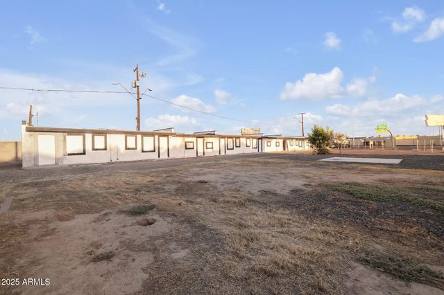 3060 GRAND Avenue, Phoenix, AZ 85017