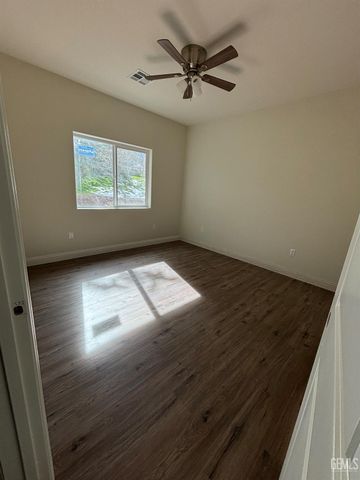 22381 Vaquero Drive, Tehachapi, CA 93561