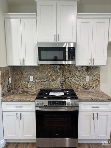 22381 Vaquero Drive, Tehachapi, CA 93561