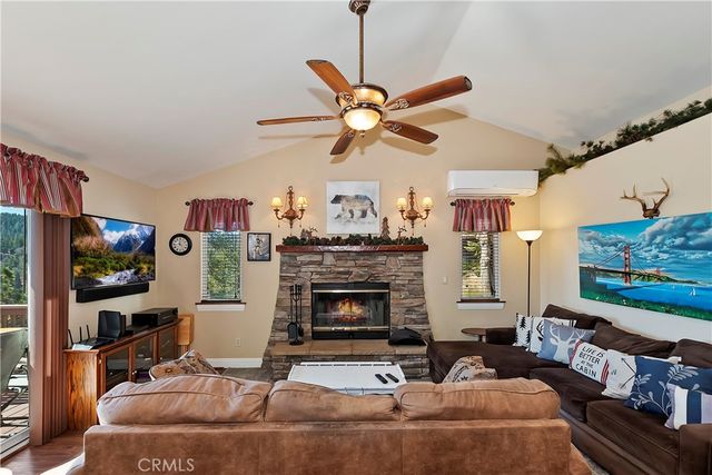 26520 Walnut Hills Drive, Lake Arrowhead, CA 92352