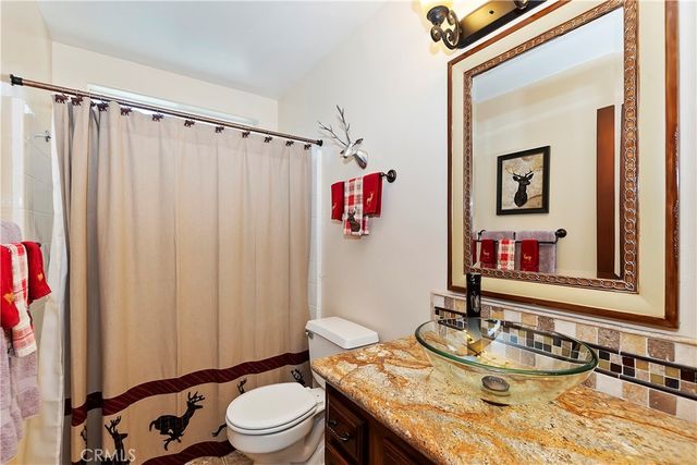26520 Walnut Hills Drive, Lake Arrowhead, CA 92352