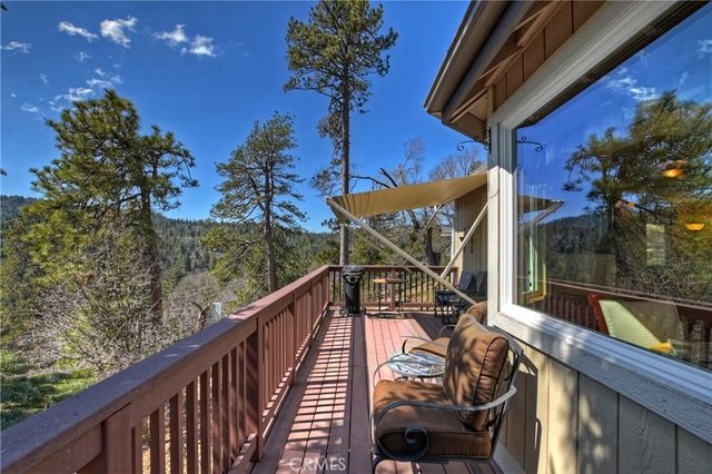 26520 Walnut Hills Drive, Lake Arrowhead, CA 92352