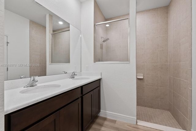 2844 NW 27th, Cape Coral, FL 33993