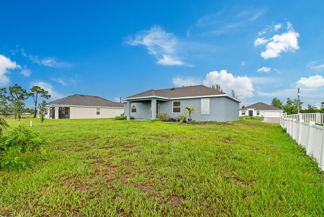 2844 NW 27th, Cape Coral, FL 33993