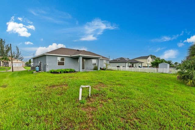2844 NW 27th, Cape Coral, FL 33993