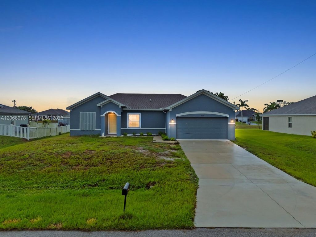 2844 NW 27th, Cape Coral, FL 33993