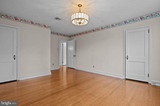 111 TOOKANY CREEK PKWY, Cheltenham, PA 19012