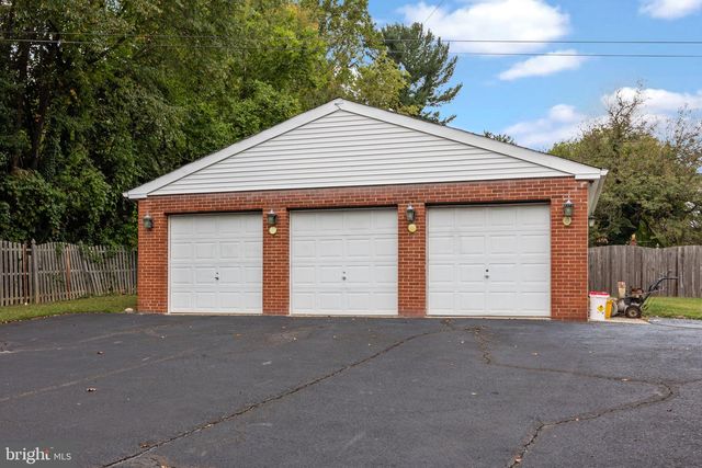 111 TOOKANY CREEK PKWY, Cheltenham, PA 19012