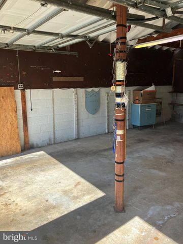 111 TOOKANY CREEK PKWY, Cheltenham, PA 19012