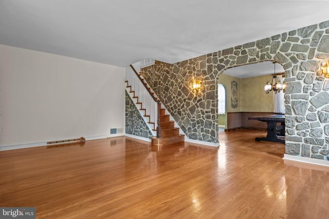 111 TOOKANY CREEK PKWY, Cheltenham, PA 19012