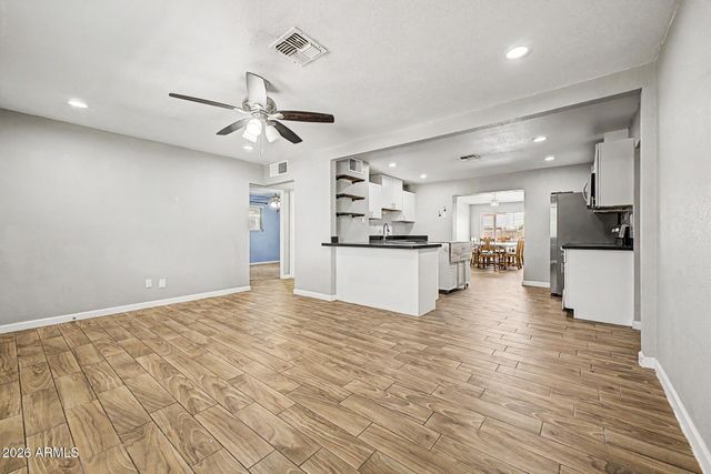6407 E ASPEN Avenue, Mesa, AZ 85206
