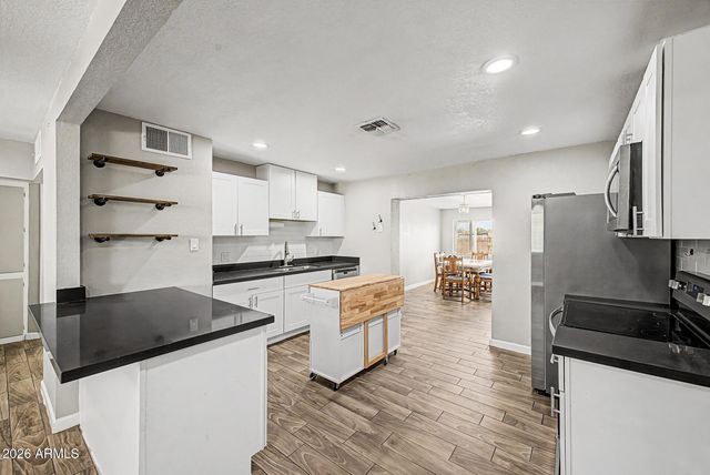 6407 E ASPEN Avenue, Mesa, AZ 85206