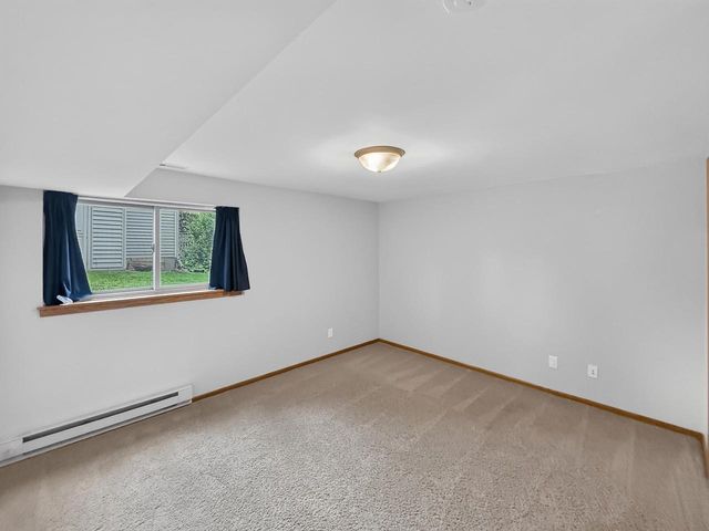 932 Vista Ridge Drive, Mount Horeb, WI 53572