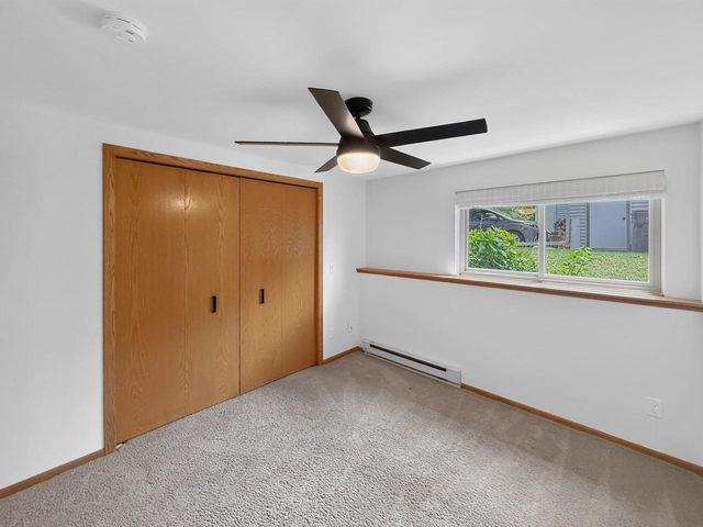 932 Vista Ridge Drive, Mount Horeb, WI 53572