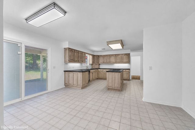 1044 Apple Meadows, Springdale, AR 72764