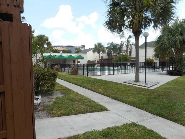639 Executive Center Drive O-208, West Palm Beach, FL 33401