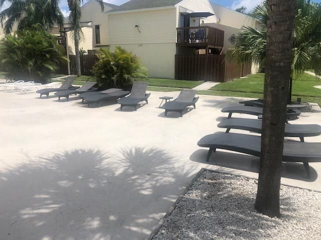 639 Executive Center Drive O-208, West Palm Beach, FL 33401