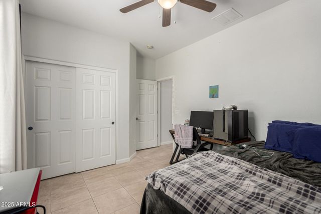 2413 W BEVERLY Road, Phoenix, AZ 85041