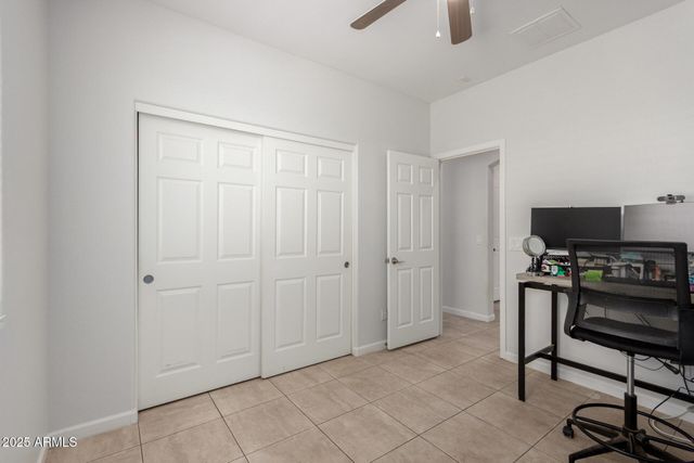 2413 W BEVERLY Road, Phoenix, AZ 85041