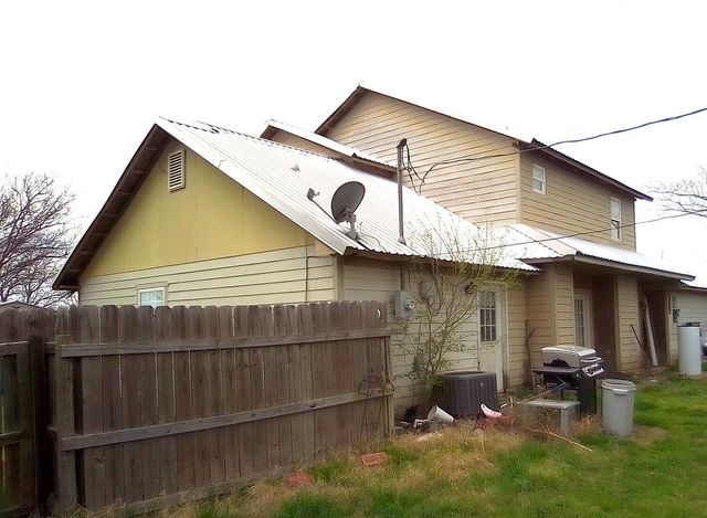 448 Norwood Drive, Woodway, TX 76712