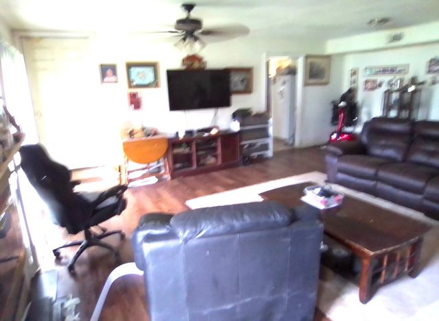 448 Norwood Drive, Woodway, TX 76712