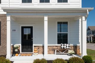 101 Grayson Cir, Chapel Hill, TN 37034