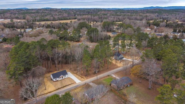 8 Whispering Pines Road NE, Rome, GA 30161