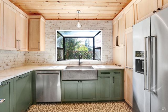 609 Ross Ct, Sonoma, CA 95476