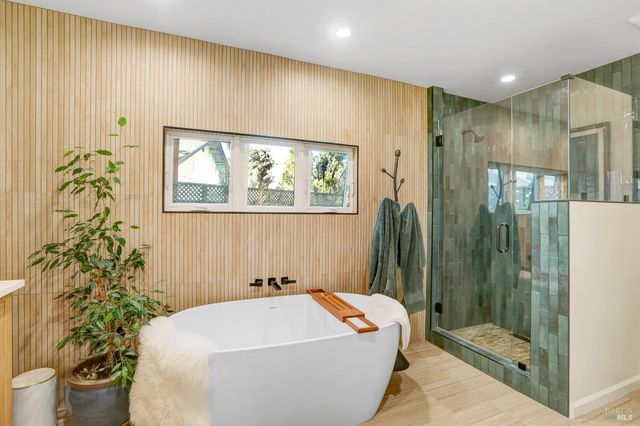 609 Ross Ct, Sonoma, CA 95476